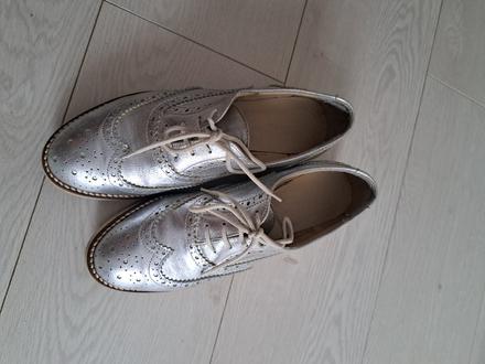 Kožené topánky, 37