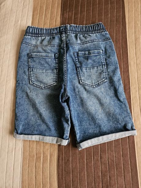 Šortky 11-12 rokov, f&f,152