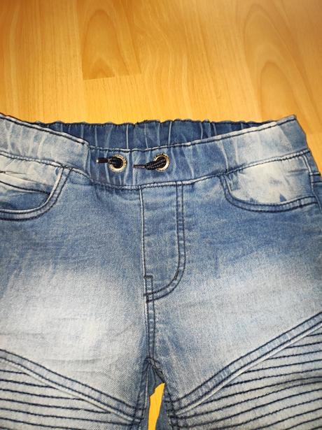 Trojštvrťové rifle chlapčenské nové 134, 134