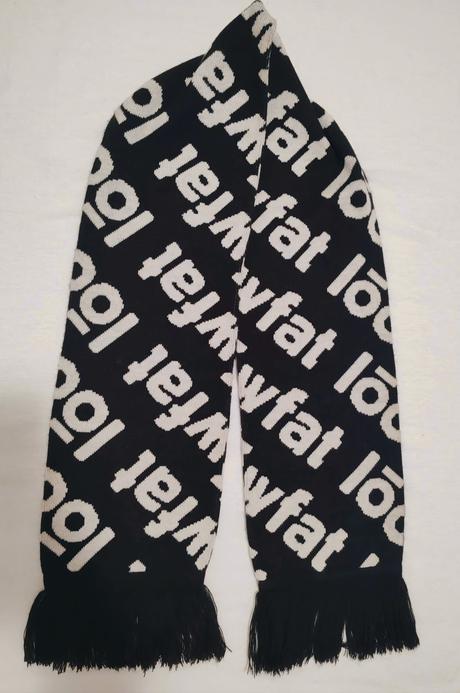 Loowfat šál, 