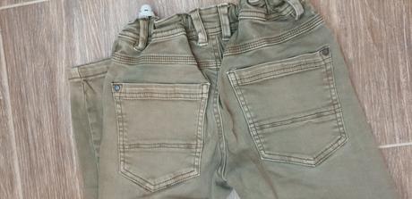 Nohavice č.134, reserved,134