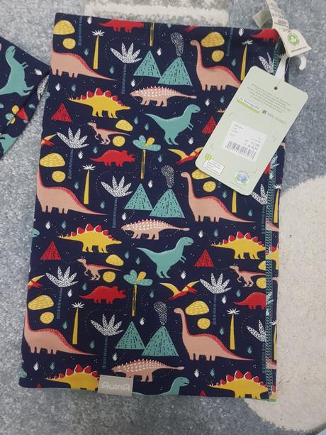 Set čiapka a nákrčník, 74