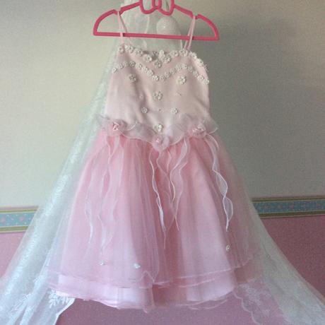 Rozprávkové šatky s bolerkom, 122