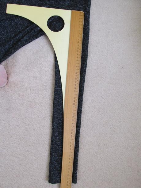 Asymetrické čiernosivé šaty, s / xs