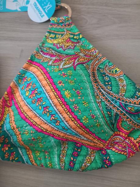 Plavková podprsenka, 42 / xl