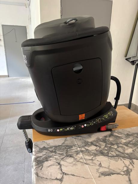 Autosedačka britax romer 2 r otočná, britax