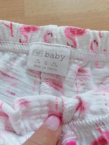 Kraťasy s plameniakom, f&f,92