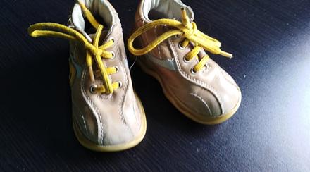 Kožená prechodná obuv, 22