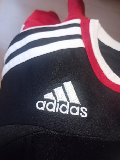 Liverpool-ske dresy, adidas,128