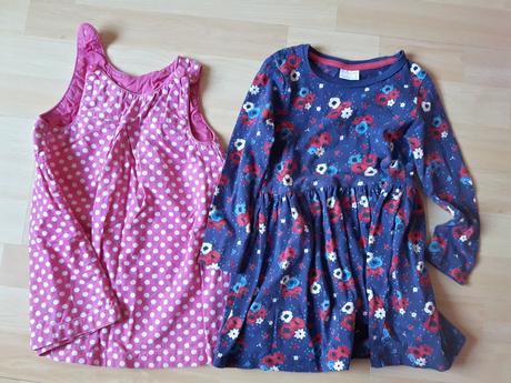 Šaty pre 2r. slečnu, 86–98