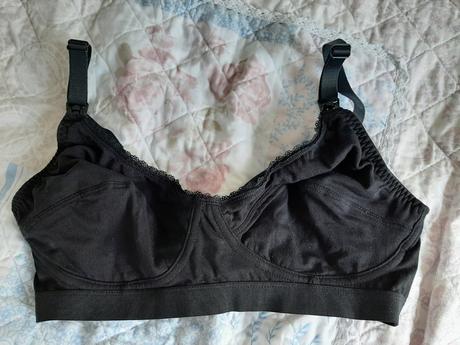 Podprsenka na kojenie /nova, c&a,85c