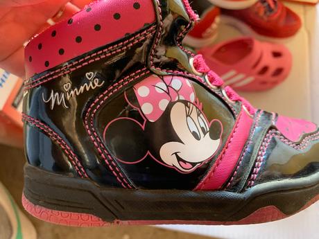 Prechodné tenisky, 25