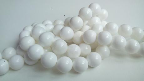 Korálka biela 10 mm, 