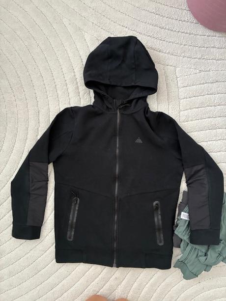 Mikina s tech. vlastnosťami vel. 13-14r., f&f,164