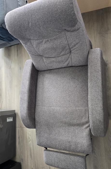 Kreslo rozťahovacie, 