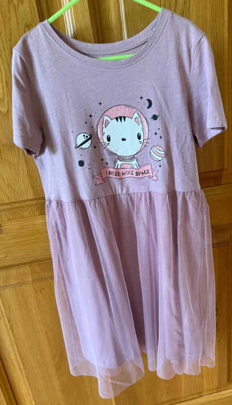 Krásne letné šaty veľa druhov, sinsay,122