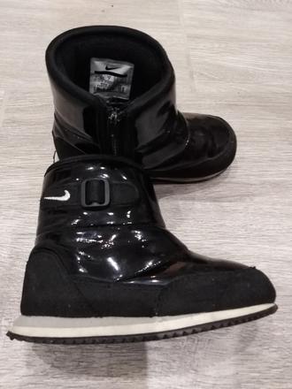 Kotnikove cizmicky, nike,24