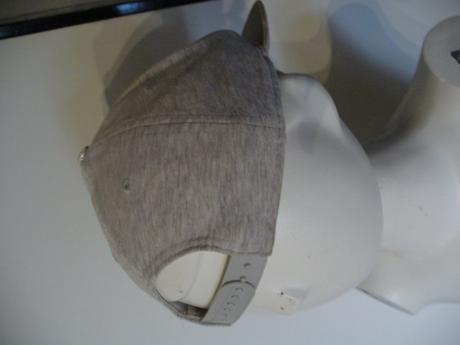 Dievčenská šiltovka, 134