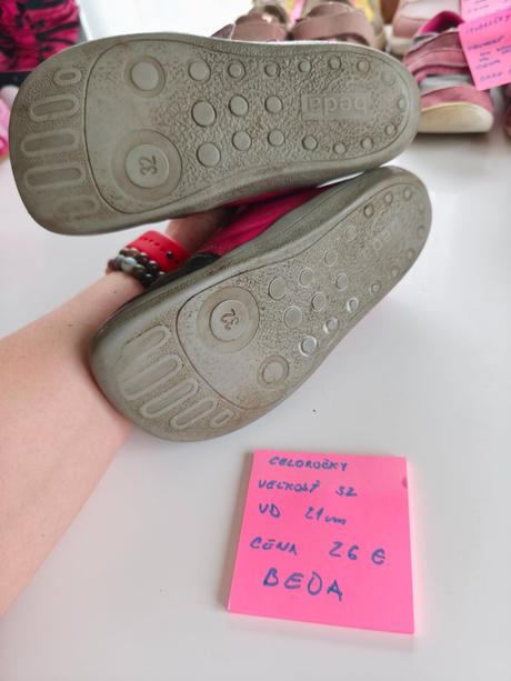 Celorocky beda, beda,32