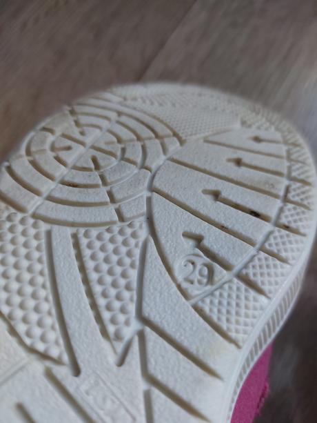 Tenisky, slovobuv,29