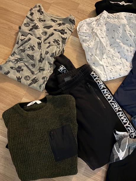 Mix oblečenia balik pre chlapcov, 140–152