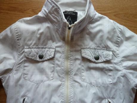 Dievčenská bundička, 128