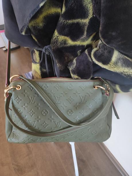 Dámsky pravý kožuch, m