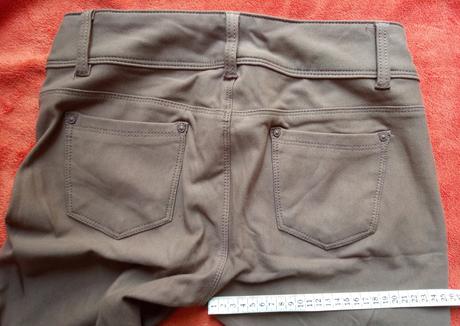 Elastické nohavice, 40