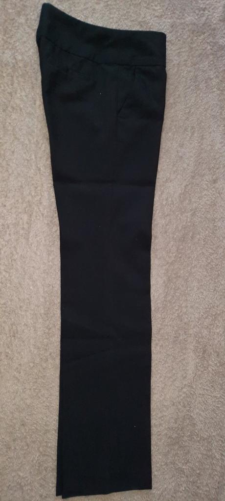 Elegantne nohavice s pukmi, 34