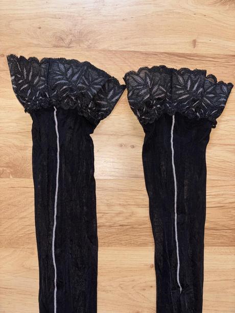 Silonky so zadným švom k podväzkom calzedonia, calzedonia