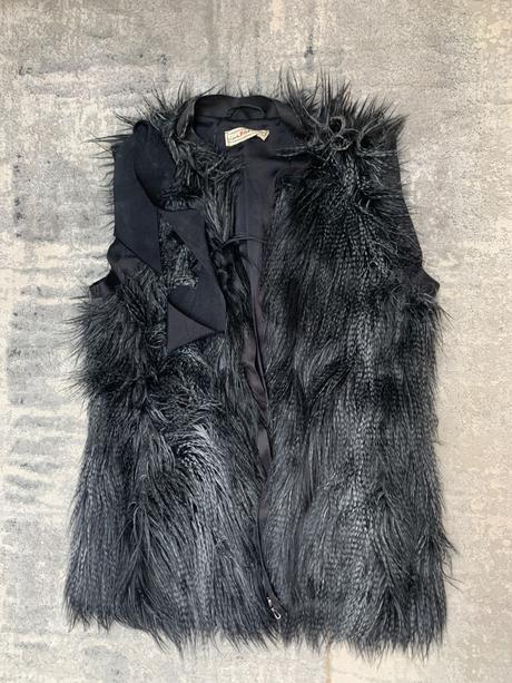 Kožušinová vesta, h&m,36