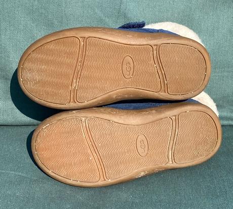 Semišové topánky, ugg,26