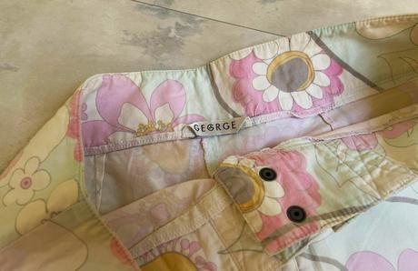 Kvetované kraťasy, george,s