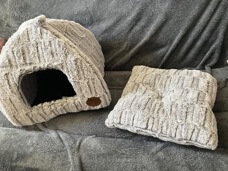 Iglu pelech domček pre mačky,