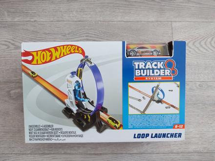 Hot wheels track builder,