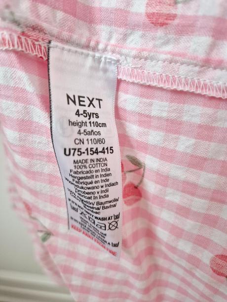 Dievčenské šaty, next,110