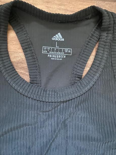 Top, adidas,l