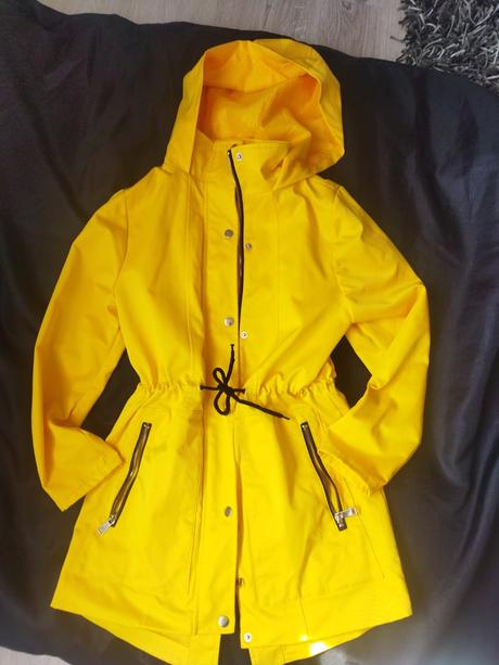 Prechodná bunda, 34