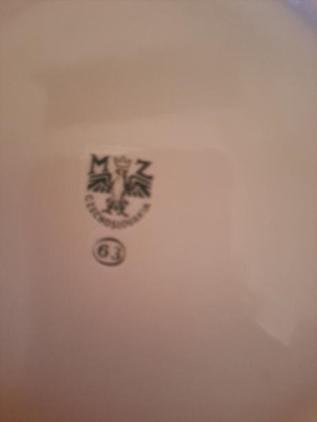 Jedálenská súprava,