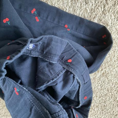 Nohavice s ceresnami, vertbaudet,146