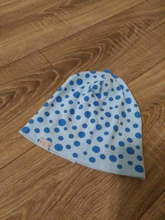 Čiapka s bodkami, richelieu,92