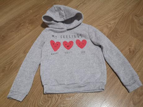 Mikina so srdieckami, 128