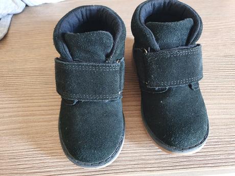 Topanky, reserved,22