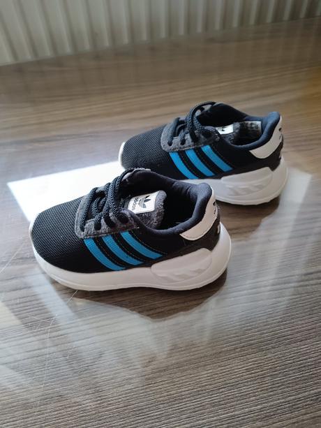 Adidas botasky, adidas,20