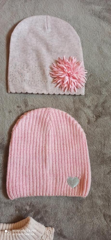 Čiapky, nákrčník na 3 roky, 98