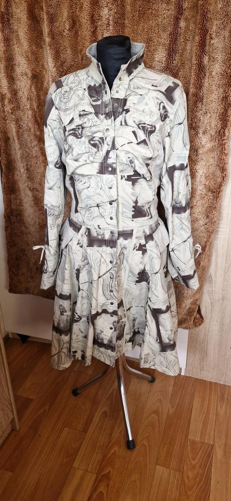 Luxusny trenckot st martins, l