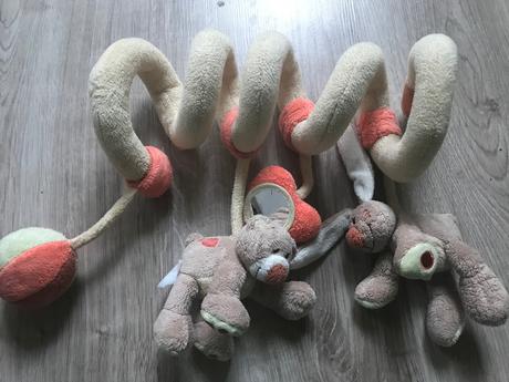 Hračka plyšová na postieľku,