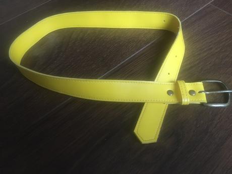 Zlty opaskok pre malu slecnu, 