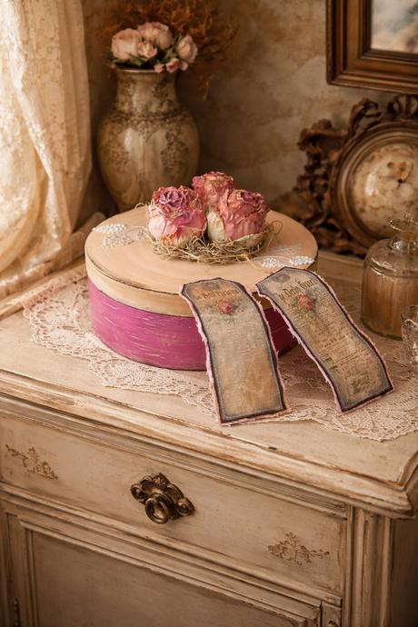Vintage dekorácia s ružami, 