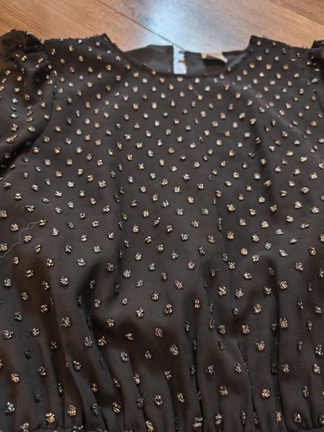 Elegantné šaty so zlatým zdobením, lindex,152